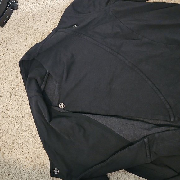 Lululemon Snap Jacket - Picture 2 of 5